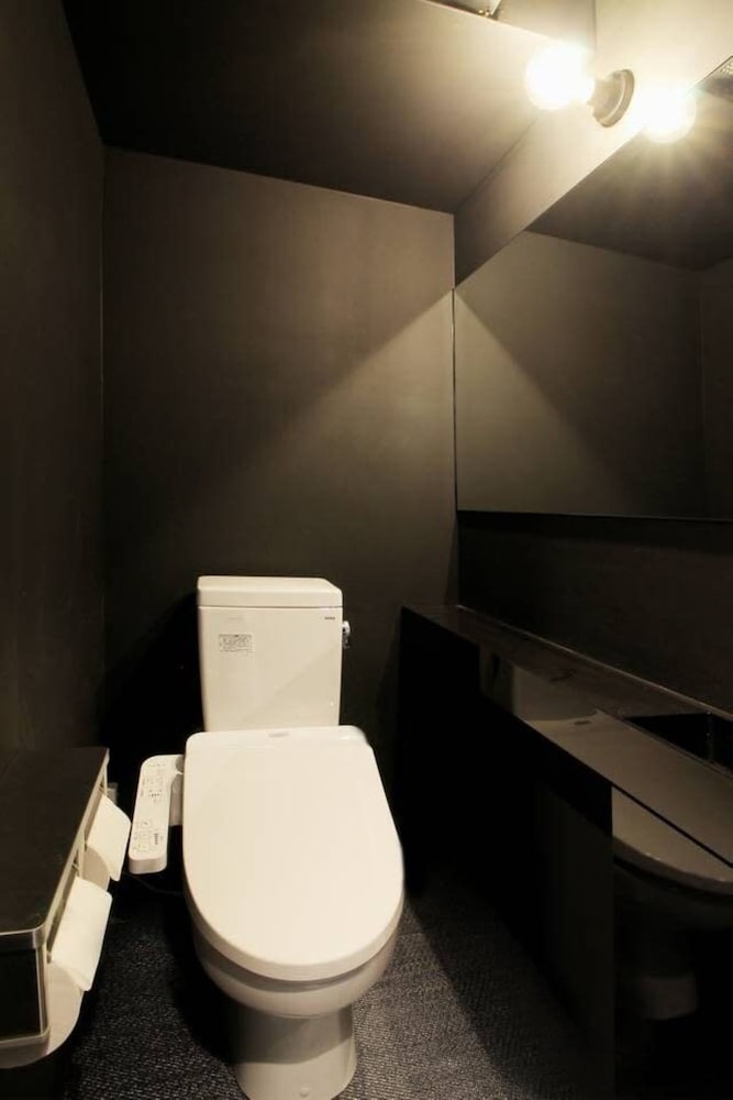 ユニット 3A バスルーム2 | SMALL HOTEL hiroshima