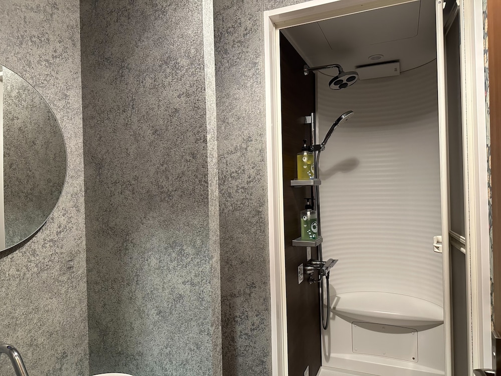 デラックス ルーム 禁煙 バスルーム4 | みなとオアシス沼津