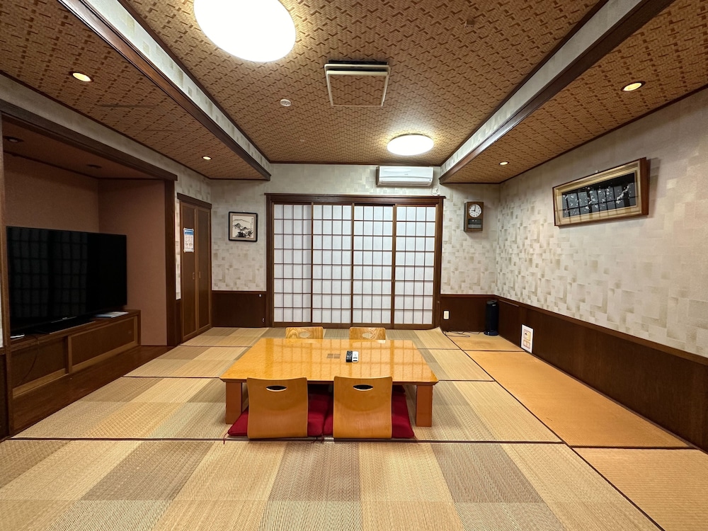 プレミアム ルーム 禁煙 客室8 | みなとオアシス沼津