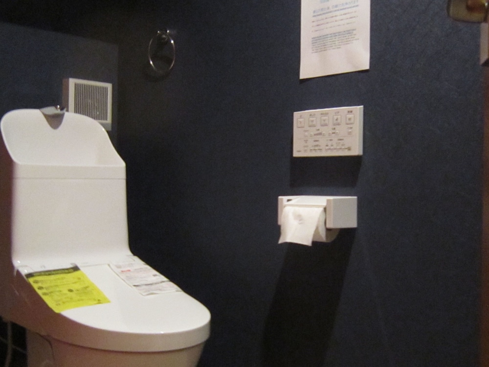 デラックス ルーム 禁煙 バスルーム2 | みなとオアシス沼津