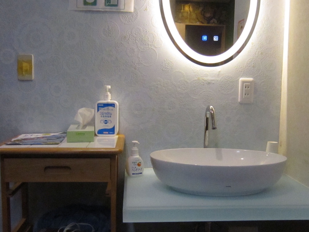 エコノミー トリプルルーム 禁煙 共用バスルーム3 | みなとオアシス沼津