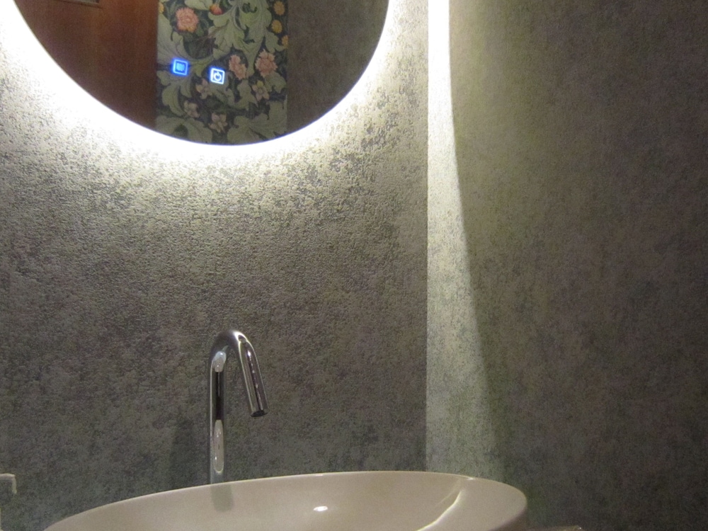 デラックス ルーム 禁煙 バスルーム1 | みなとオアシス沼津