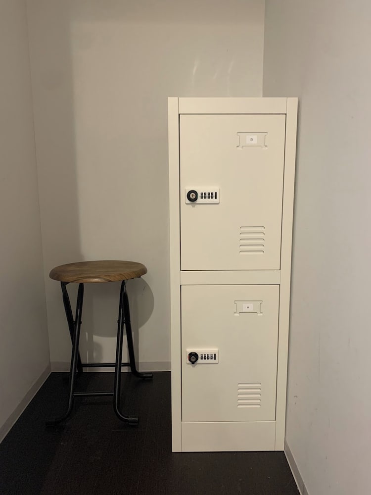 ツインルーム 共用バスルーム 客室3 | アンドホステル 南千住