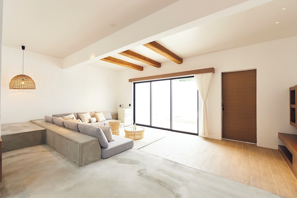 デラックス スイート 客室6 | グランブルーギャマン