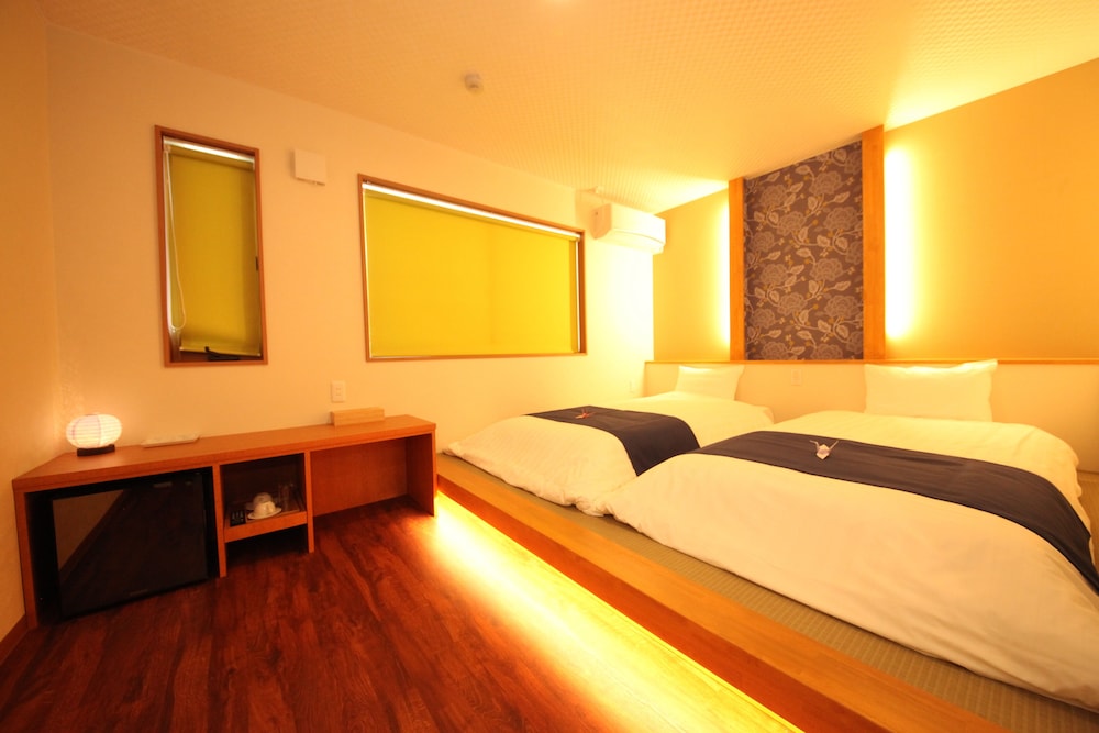 スーペリア ツインルーム 客室5 | 旅館 一の松