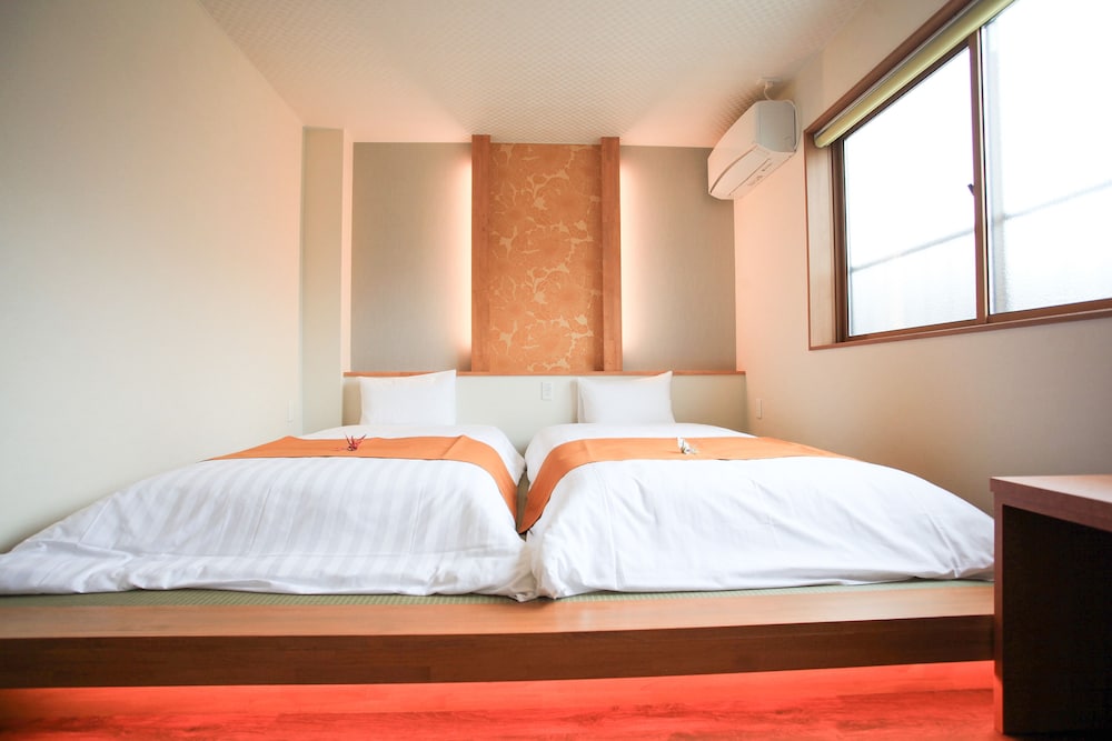 スーペリア ツインルーム 客室4 | 旅館 一の松