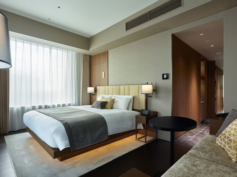 デラックスキング (禁煙) | 三井ガーデンホテル六本木プレミア