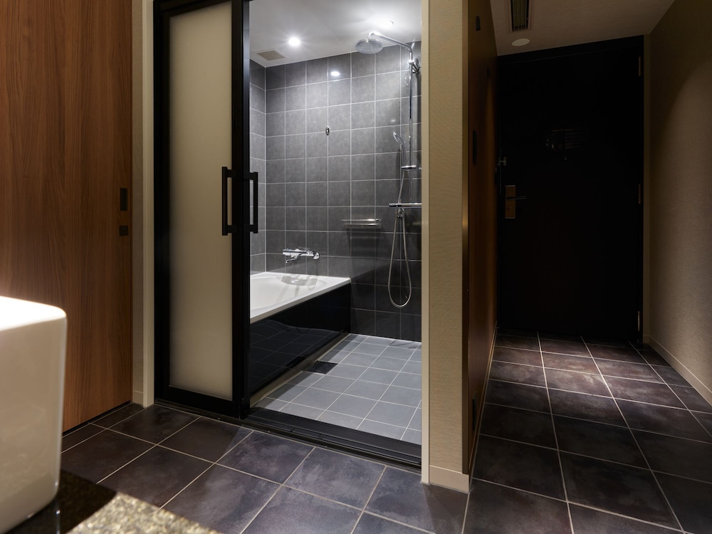 アクセシブルクイーン (禁煙) バスルーム0 | 三井ガーデンホテル六本木プレミア