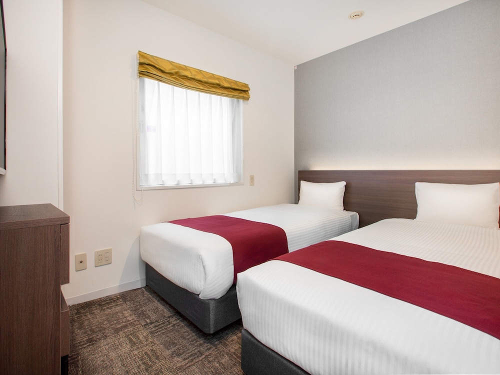 ツインルーム/14sqm シングルベッド 2台 禁煙 | ホテル ヴィラフォンテーヌ東京日本橋三越前