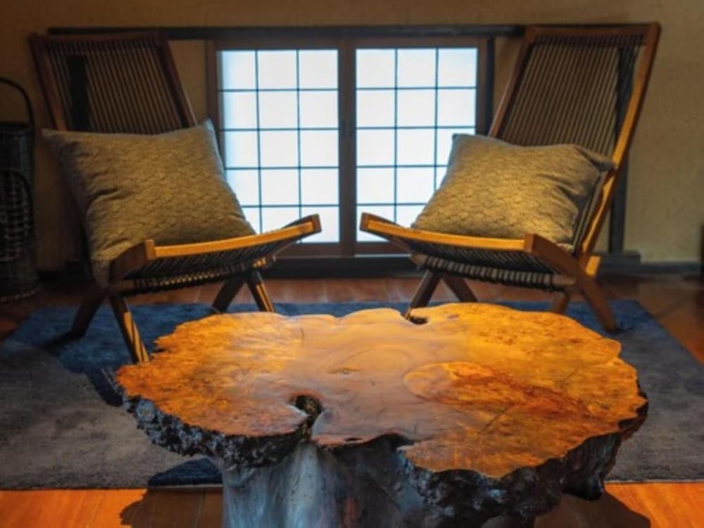 臥龍 離れ 禁煙 客室1 | 倭乃里