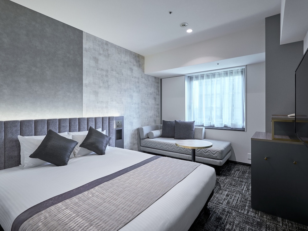 スーペリアクイーン 3名利用 | ホテル ヴィラフォンテーヌ グランド東京汐留