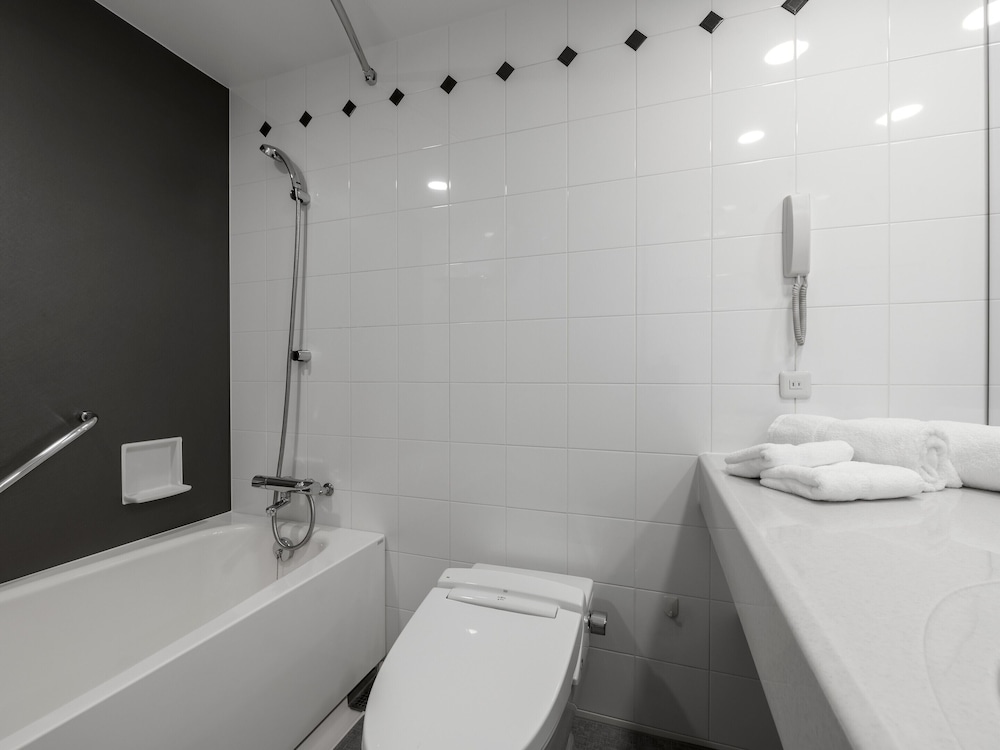 デラックスキング＜ソファベッド/ユニットバス＞禁煙 / ハイフロア バスルーム1 | ホテル ヴィラフォンテーヌ グランド東京汐留