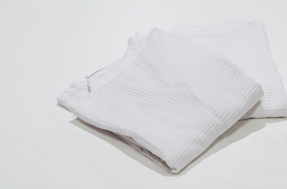 スタンダード ダブルルーム 禁煙 ベット幅140cm 客室の設備とサービス3 | シティルートホテル