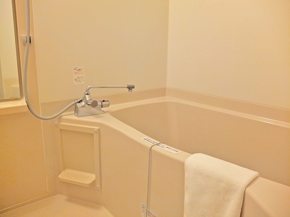 和洋室 (和室12畳+ツインベッド) 禁煙 バスルーム0 | 日光 千姫物語