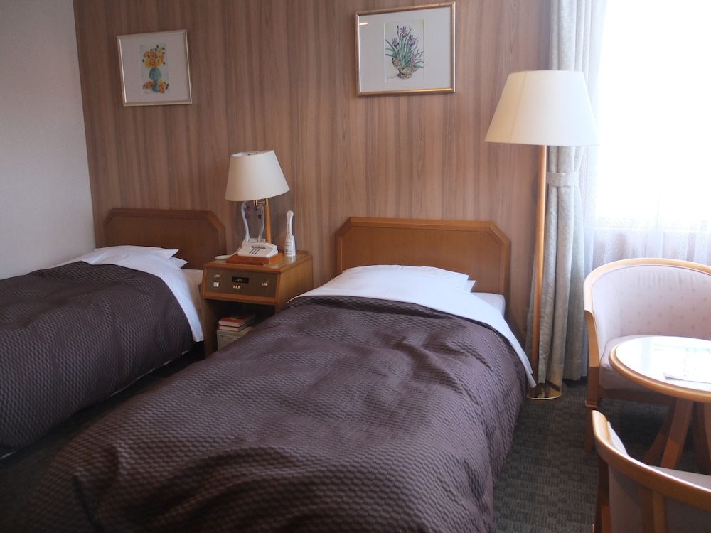 ビジネスツインルーム 禁煙 客室2 | 日光 千姫物語