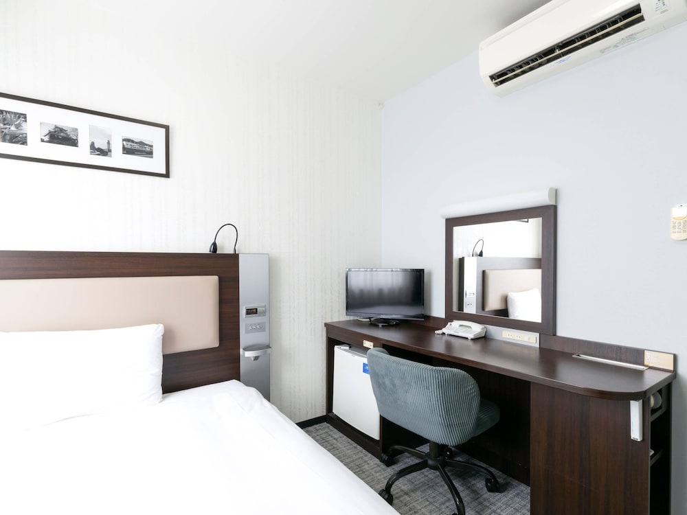 スタンダード ダブルルーム 禁煙 客室3 | コンフォート ホテル 浜松