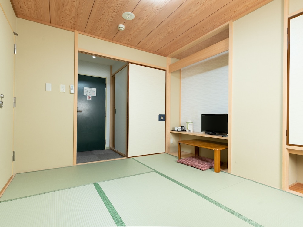 客室1 | 桜旅館 浅草入谷 客室1 | 桜旅館 浅草入谷
