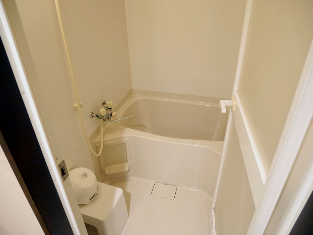 [オホーツク倶楽部 和モダンツイン/海側] 120cm幅ベッド2台+EXベッド/50sqm/3名迄/禁煙 バスルーム0 | 北こぶし 知床 ホテル＆リゾート