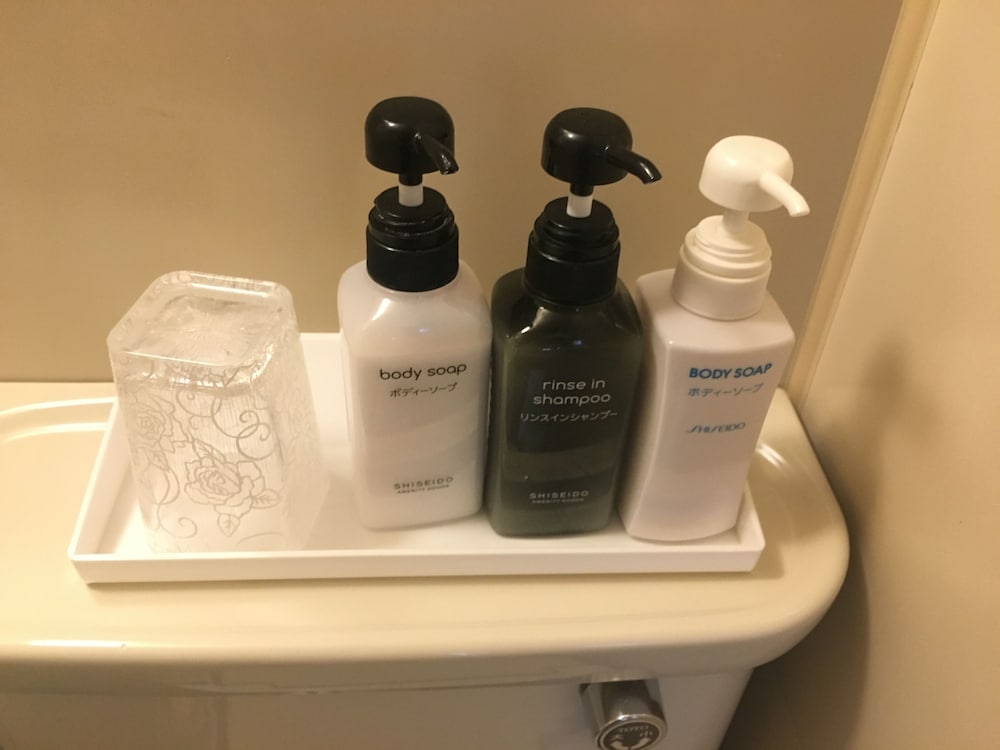 セミダブルルーム バスルームの設備1 | ホテル柳橋