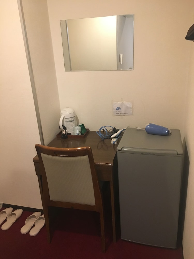 ツインルーム シングルベッド 2 台 客室の設備とサービス4 | ホテル柳橋