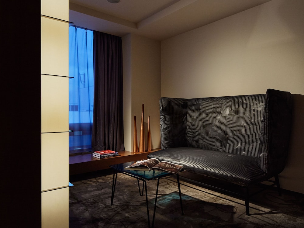 部屋タイプ指定無しスイートルーム (37m²～52m²) 禁煙 客室2 | 赤坂グランベルホテル