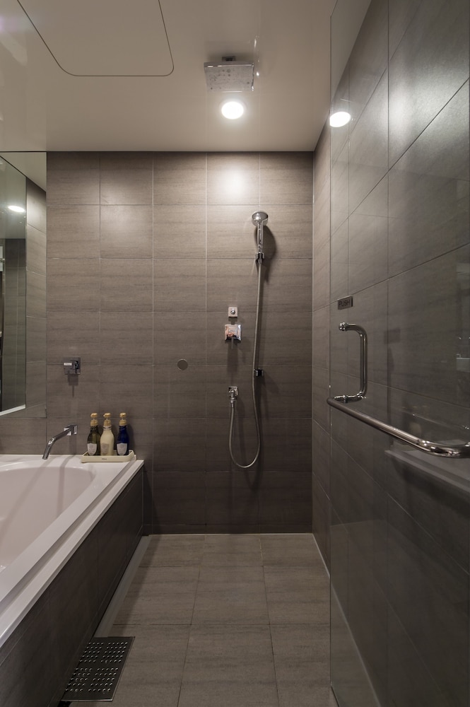 プレミア ツインルーム 禁煙 バスルーム0 | 赤坂グランベルホテル