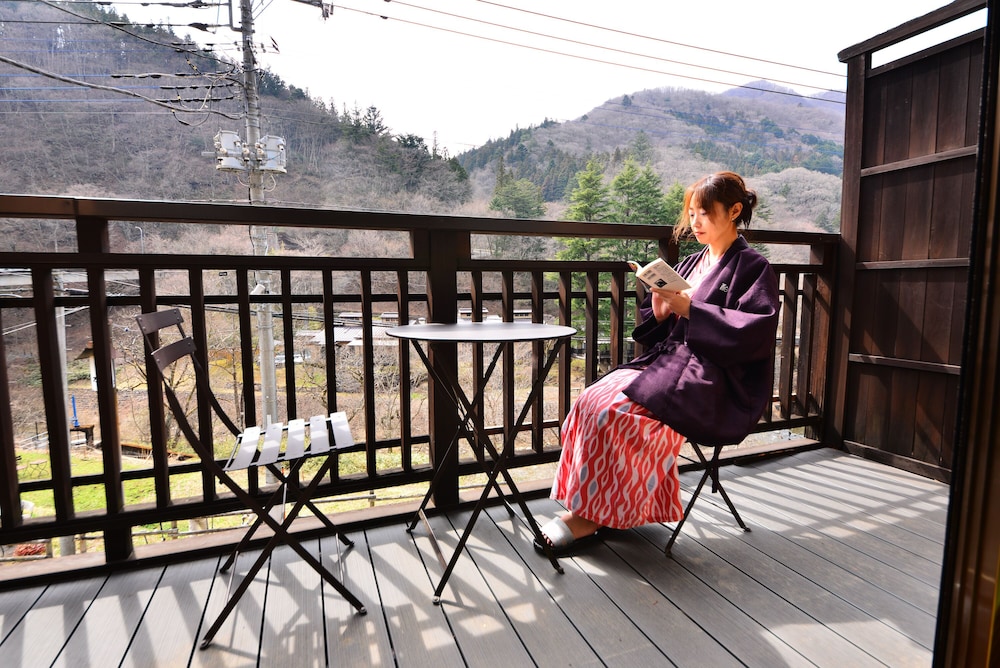 スタンダード トリプルルーム テラス / パティオ0 | 四万温泉 柏屋旅館