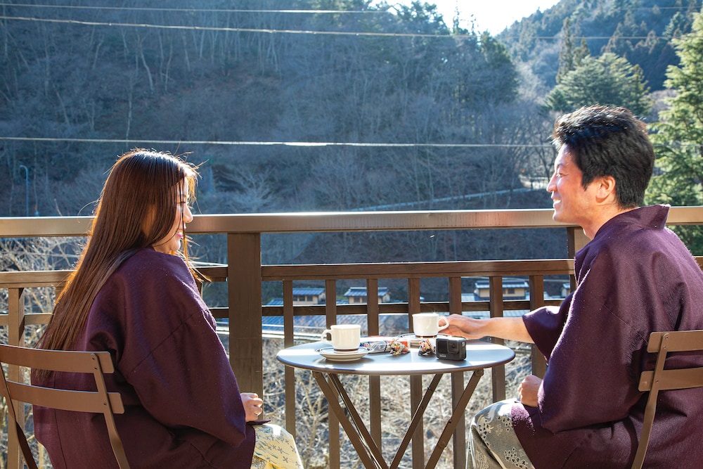 スタンダード ツインルーム テラス / パティオ0 | 四万温泉 柏屋旅館