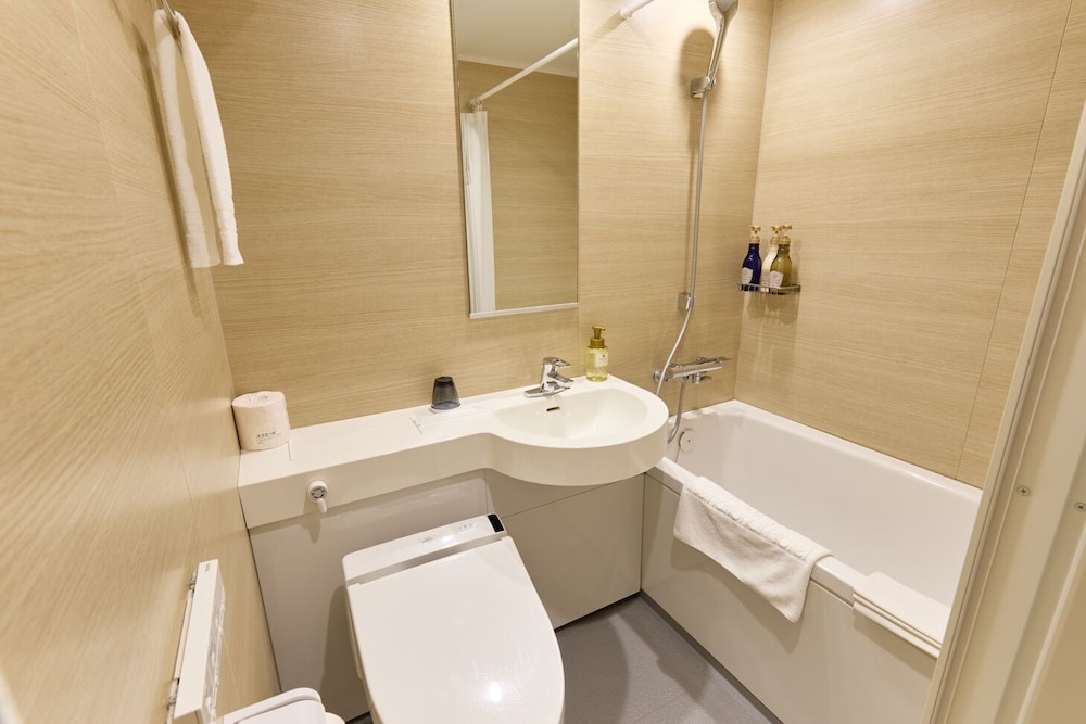 デラックス ダブルルーム 禁煙 バスルーム0 | 銀座国際ホテル