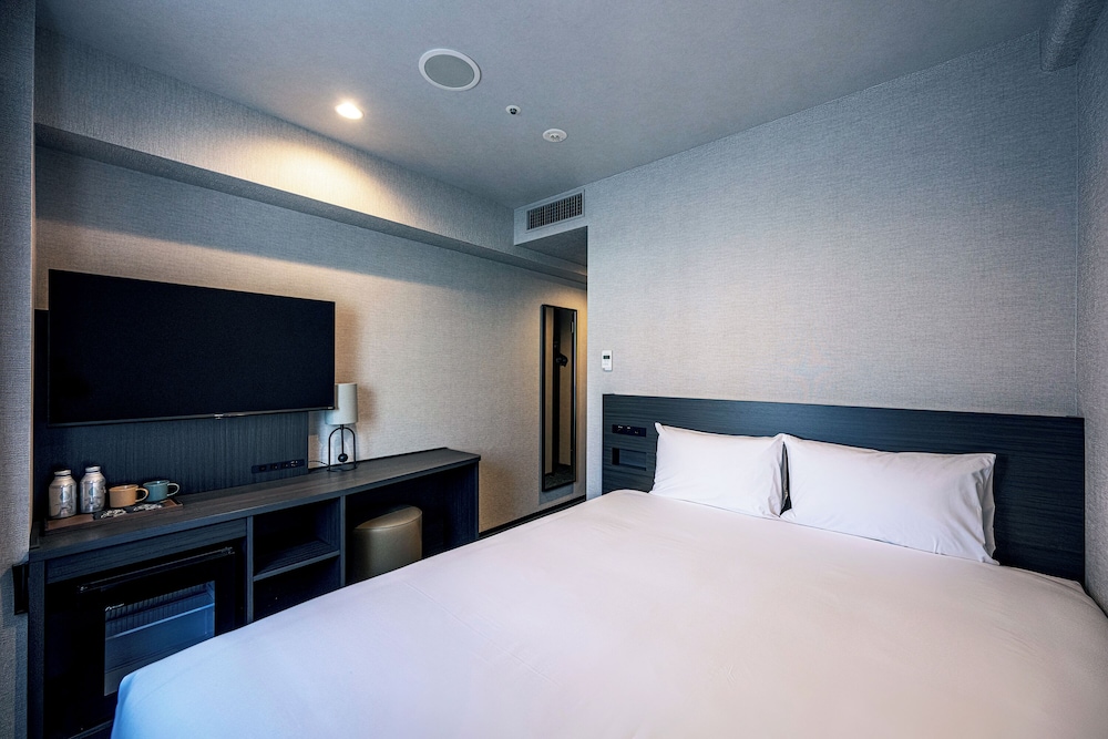 スーペリア ルーム クイーンベッド 1 台 禁煙 | ザ ノット 福岡天神