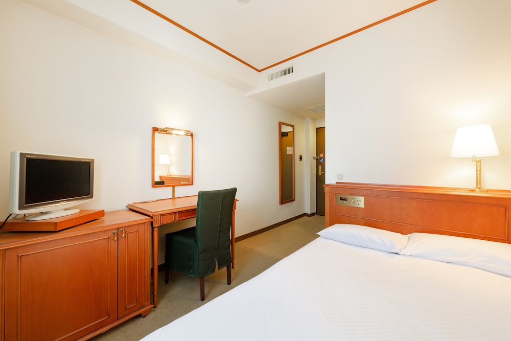 スタンダード ルーム 喫煙可 (1 Semi-double bed) | プラザホテルプルミエ