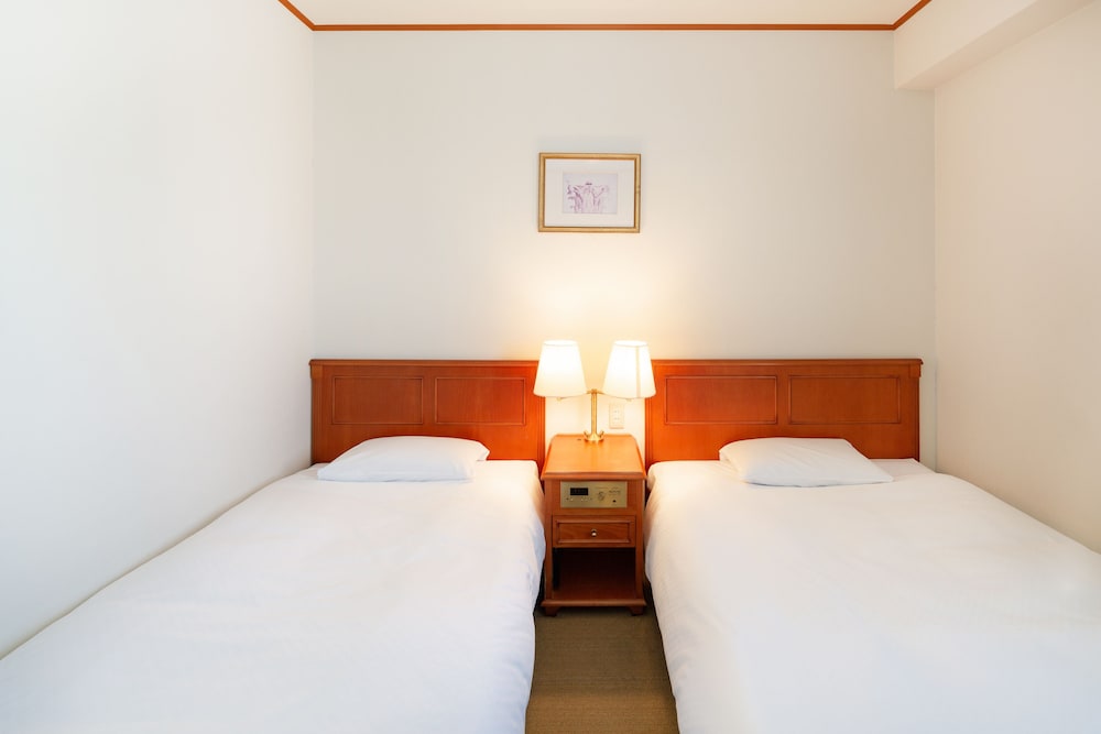 スーペリア ツインルーム 禁煙 客室1 | プラザホテルプルミエ