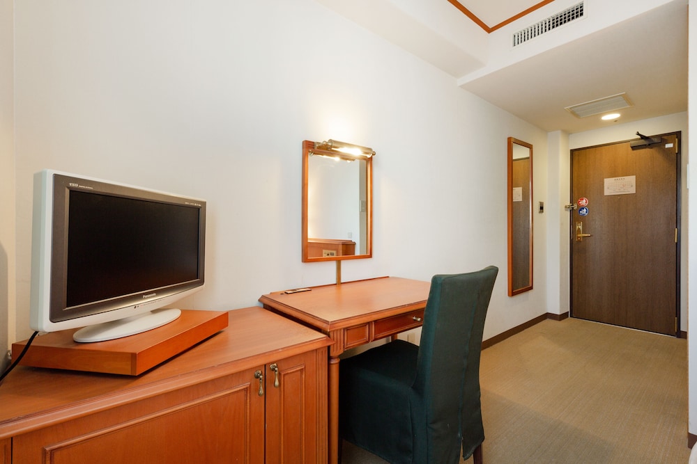 スタンダード ルーム 喫煙可 (1 Semi-double bed) 客室2 | プラザホテルプルミエ