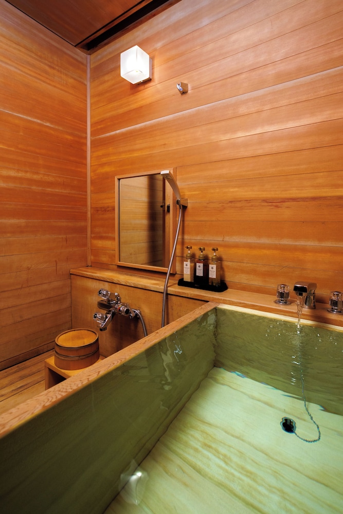 和室　スーペリアルーム バスルーム0 | 宝塚温泉 ホテル若水