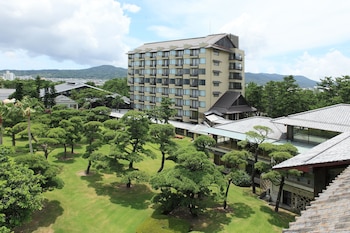 鹿児島　砂むし温泉　指宿白水館