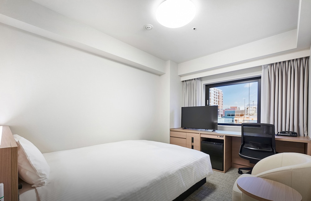 スタンダード ダブルルーム 喫煙可 | ダイワロイネットホテル横浜公園