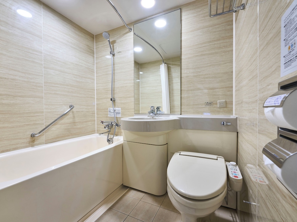 スタンダード ダブルルーム 禁煙 バスルーム0 | ダイワロイネットホテル博多祇園