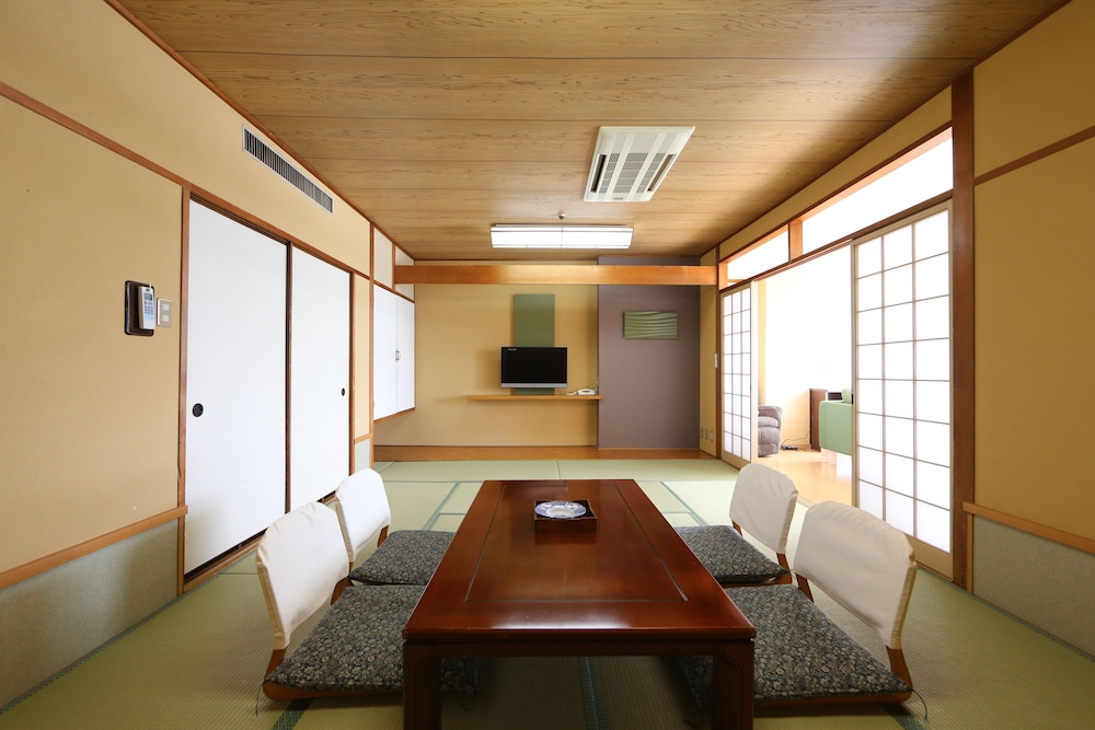 客室1 | 鷲羽山下電ホテル 客室1 | 鷲羽山下電ホテル