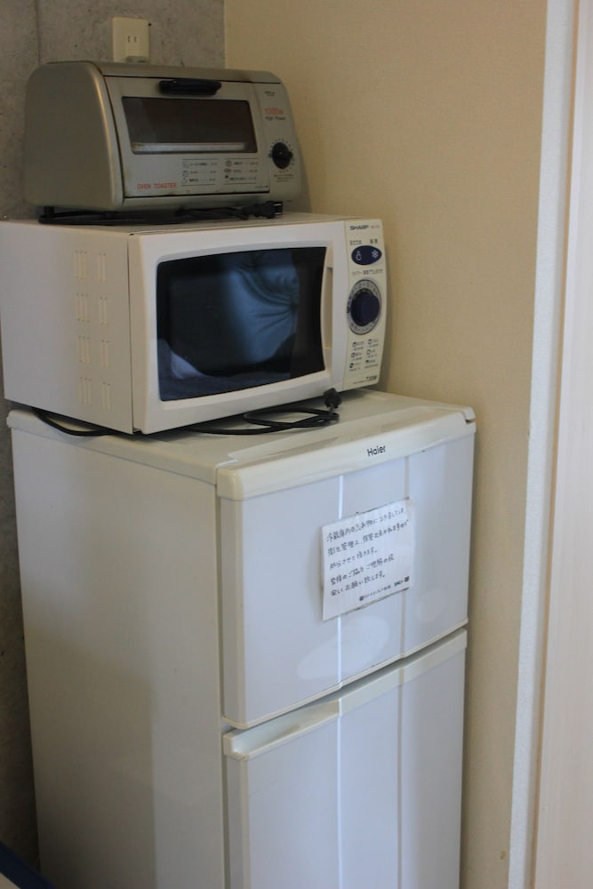 ベーシック 4 人部屋 ベッド (複数台) 禁煙 簡易キッチン 小型冷蔵庫0 | ホテル リゾートイン石垣島