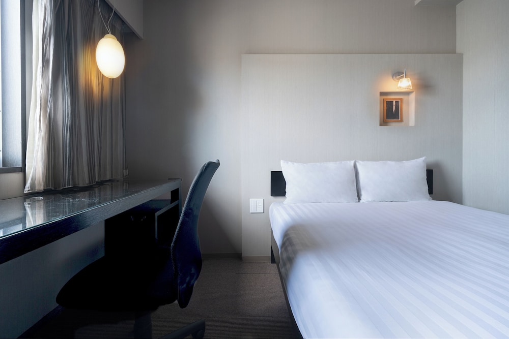 スタンダード ダブルルーム 禁煙 客室2 | ホテルビスタ厚木