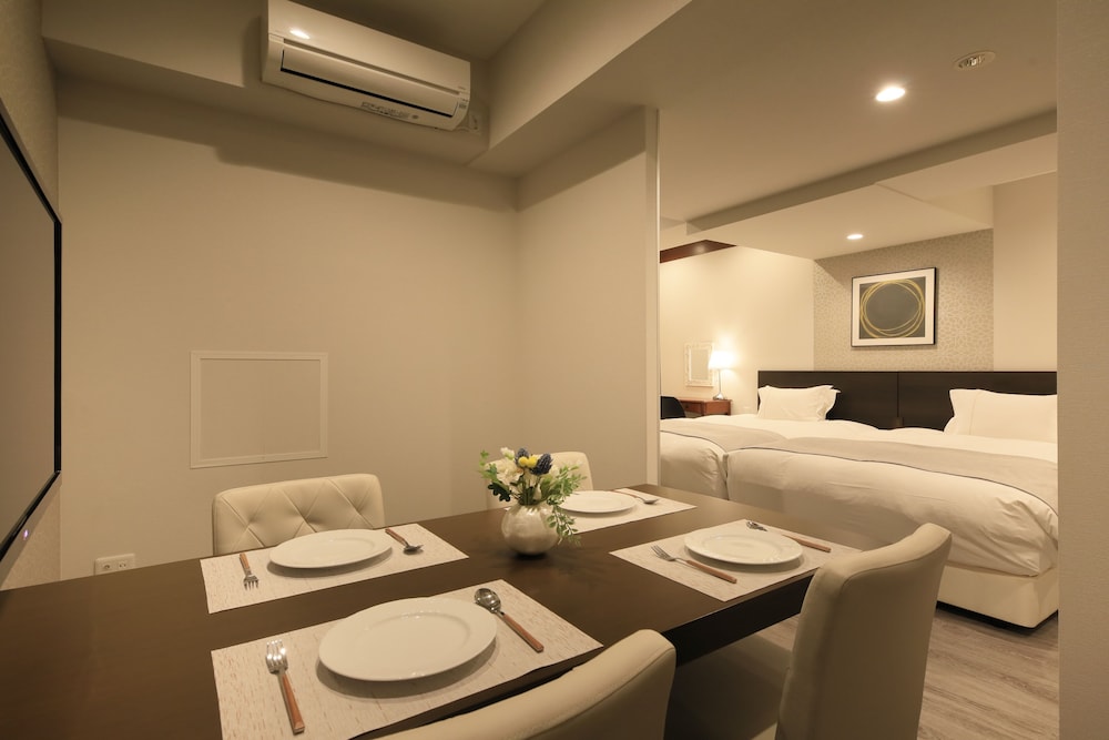 スーペリア ツイン 禁煙 (ダブルベッド2台) [大人５名様よりエクストラベッドをご用意] 客室2 | センチュリオンホテル・レジデンシャル・赤坂