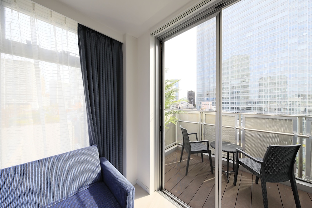 アネックス エグゼクティブ ツインルーム バルコニー付き 禁煙 (ダブルベッド2台) [大人５名様よりエクストラベッドをご用意] 客室2 | センチュリオンホテル・レジデンシャル・赤坂