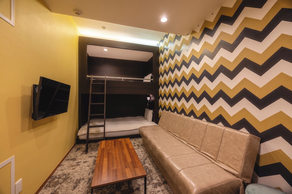 デラックスツインルーム 禁煙 (ダブルベッド2台) [大人5名様よりエクストラベッドをご用意] 客室3 | センチュリオンホテル・レジデンシャル・赤坂