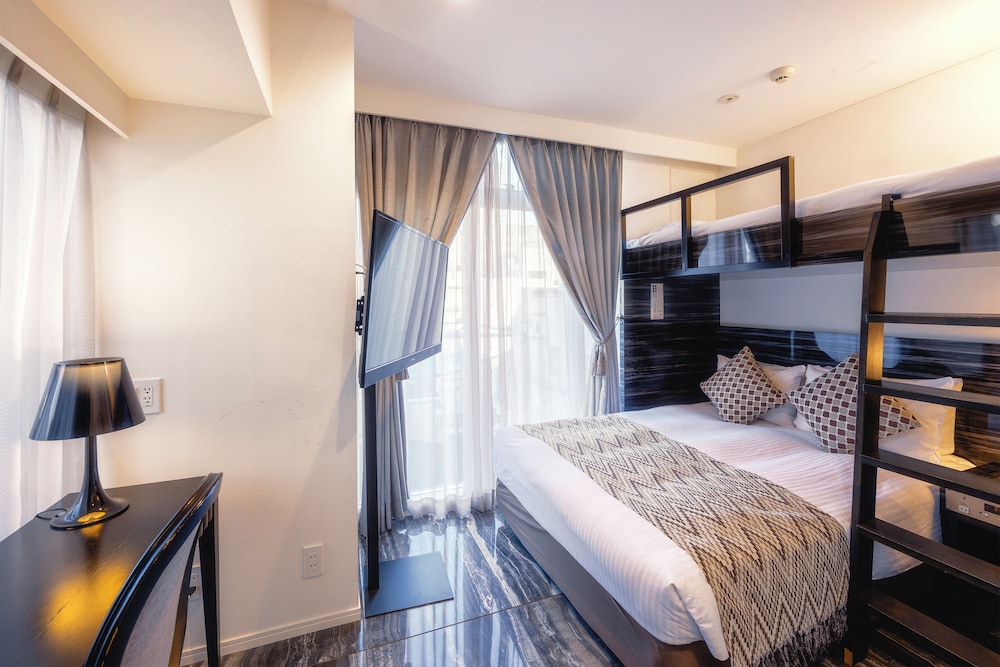 アネックス モデレート ダブルルーム 禁煙 [大人3名様よりエクストラベッドをご用意] 客室2 | センチュリオンホテル・レジデンシャル・赤坂