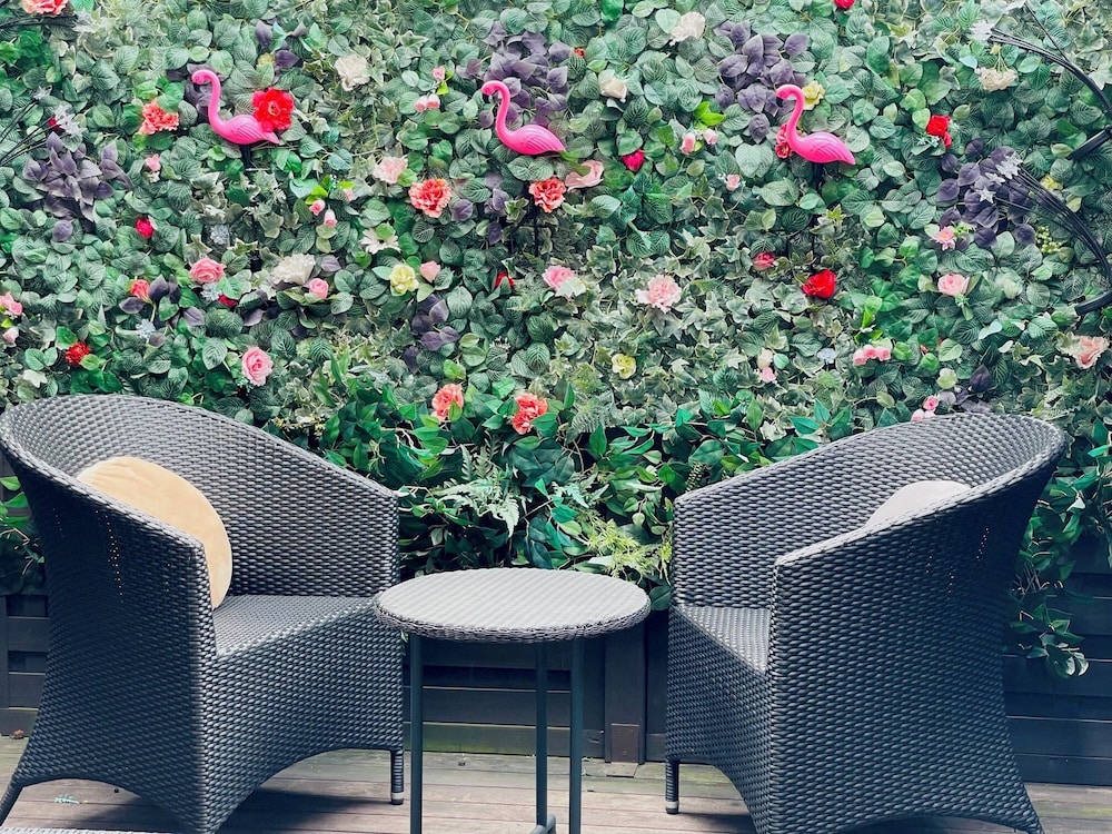 スーペリア キングルーム バルコニー付き 禁煙 [大人3名様よりエクストラベッドをご用意] テラス / パティオ0 | センチュリオンホテル・レジデンシャル・赤坂