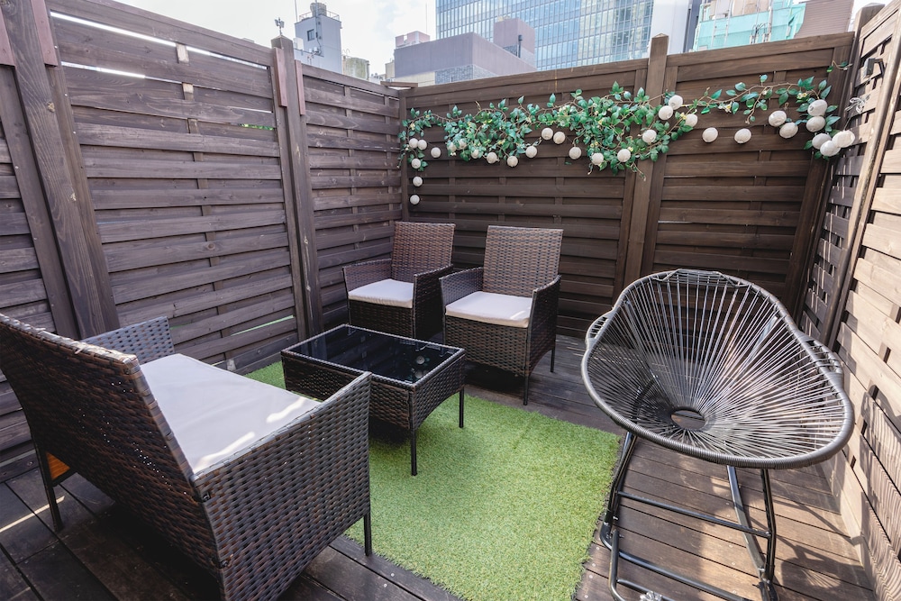 スーペリア クイーンルーム バルコニー付き 禁煙 [大人3名様よりエクストラベッドをご用意] 客室6 | センチュリオンホテル・レジデンシャル・赤坂