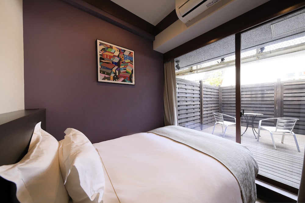 スタンダード ダブルルーム バルコニー付き 禁煙 客室1 | センチュリオンホテル・レジデンシャル・赤坂