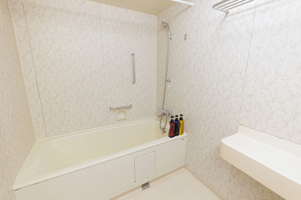 デラックス ツインルーム 禁煙 バスルーム2 | 都シティ 大阪天王寺