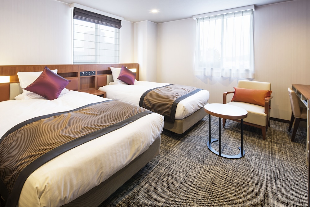 デラックスツイン 禁煙/ 21平米 | ホテルマイステイズ金沢キャッスル