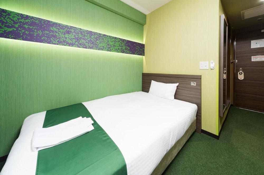 [喫煙] シングルルーム ベッド幅120cm x 1台/2名まで/11.5平米 | ホテルウィングインターナショナル 名古屋